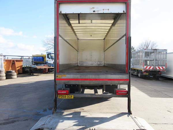 REF 16 - 2019 DAF Euro 6 18 ton Box truck for sale